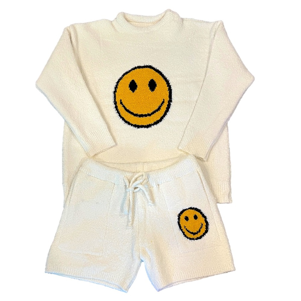 Women’s Ivory Smiley Microfiber Soft 4-Way Stretch Top & Short Set NWT Size: M/L